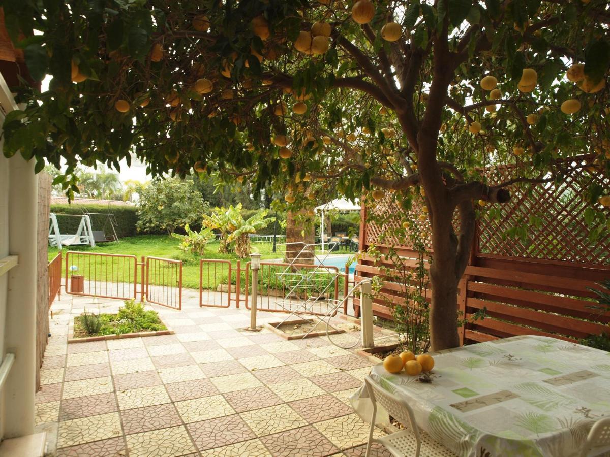 Moon-Light Studio Hotel Larnaca Exterior photo