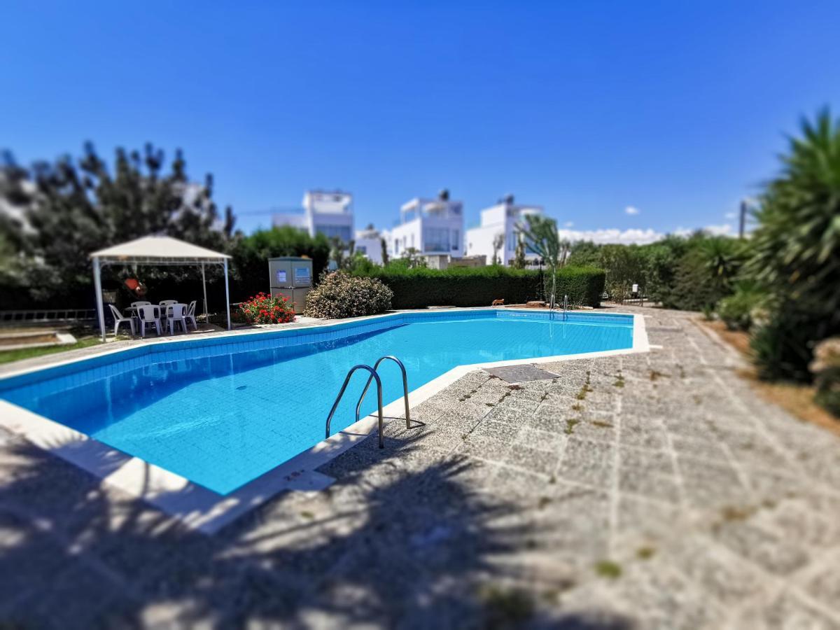 Moon-Light Studio Hotel Larnaca Exterior photo
